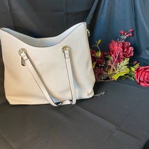 White leather shoulder bag